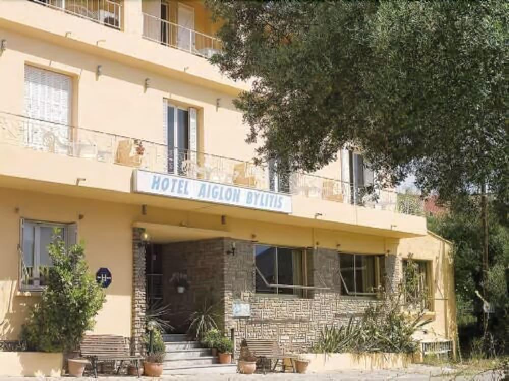 Hotel L'Aiglon Bylitis Porto-Vecchio  Exterior foto